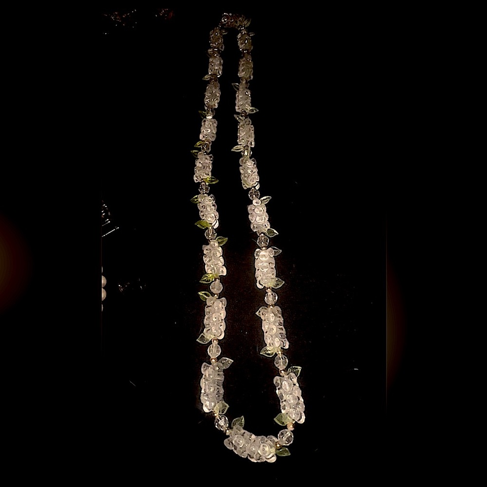 Long Leafy Necklace